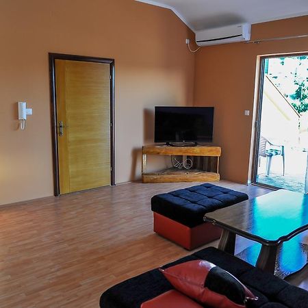 Apartman Selena Trebinje Bagian luar foto